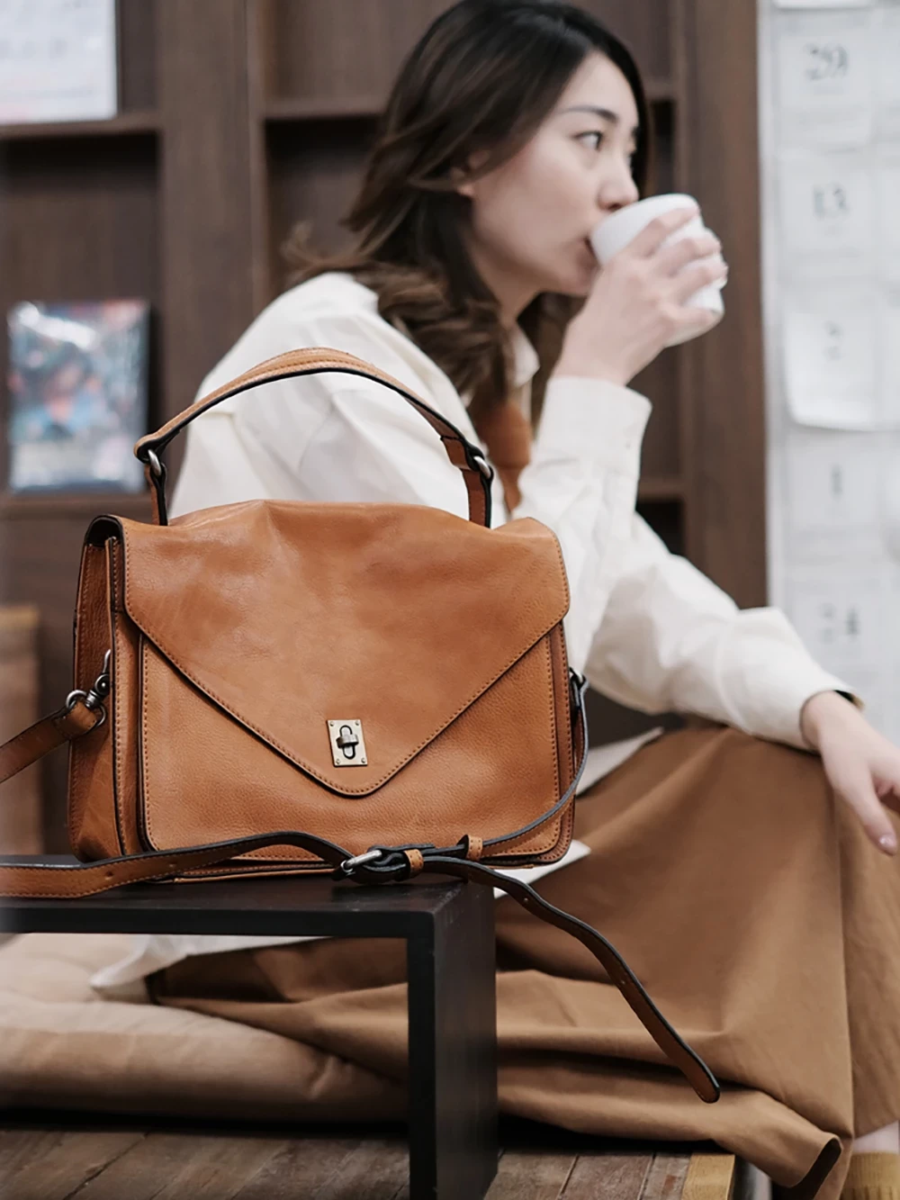 Women‘S Retro Genuine Leather Portable Briefcase Soft Leather Envelope Large Bag First Layer Cowhide Shoulder Messenger Bag