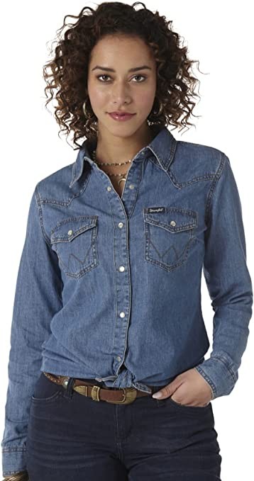 Wrangler Women's Long Sleeve Western Yoke Denim Snap Shirt